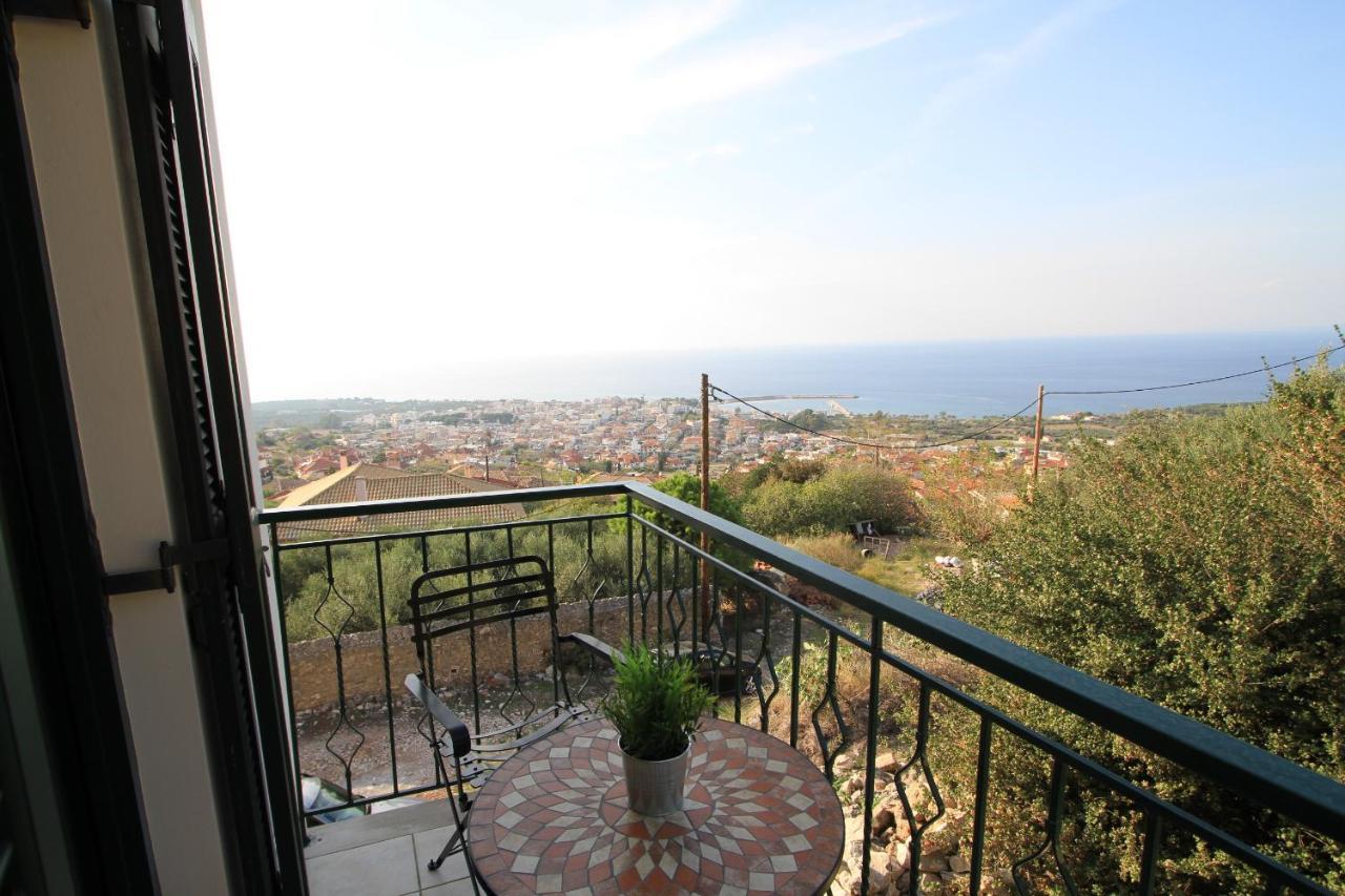 基帕里夏Kiparissia Castle & Sea View别墅 外观 照片