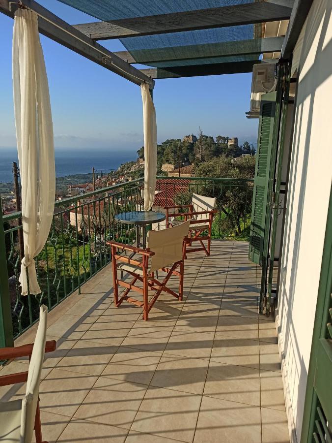基帕里夏Kiparissia Castle & Sea View别墅 外观 照片