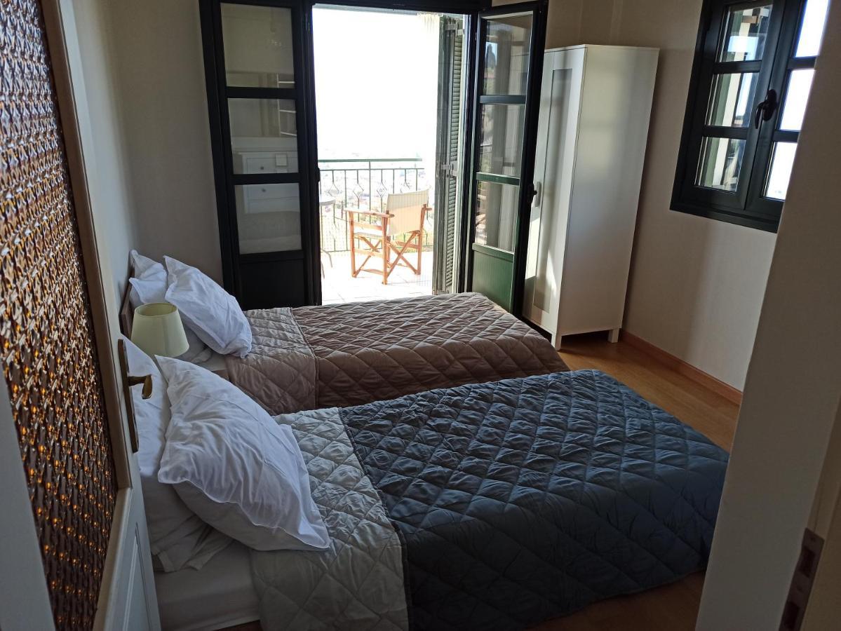 基帕里夏Kiparissia Castle & Sea View别墅 外观 照片