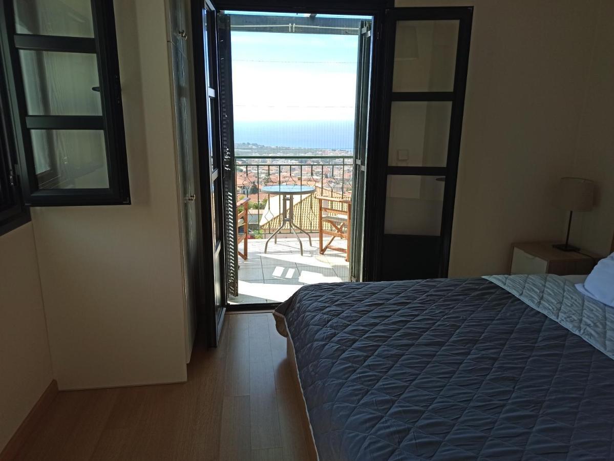 基帕里夏Kiparissia Castle & Sea View别墅 外观 照片