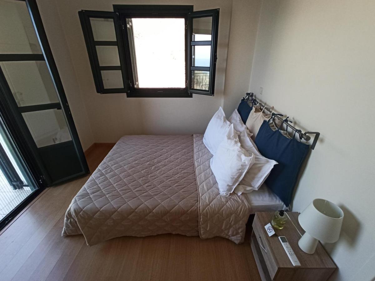 基帕里夏Kiparissia Castle & Sea View别墅 外观 照片